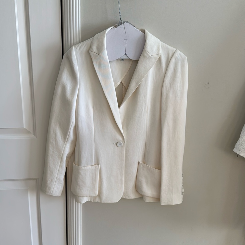 HALSTON HERITAGE BLAZER SIZE 6